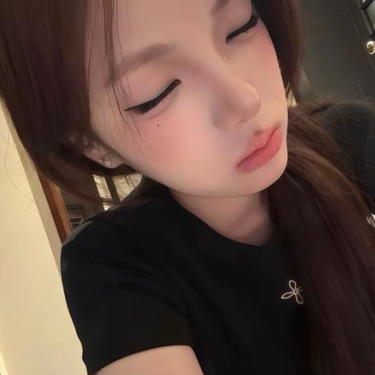 当男朋友是男同后含泪换上男装和他玩4i