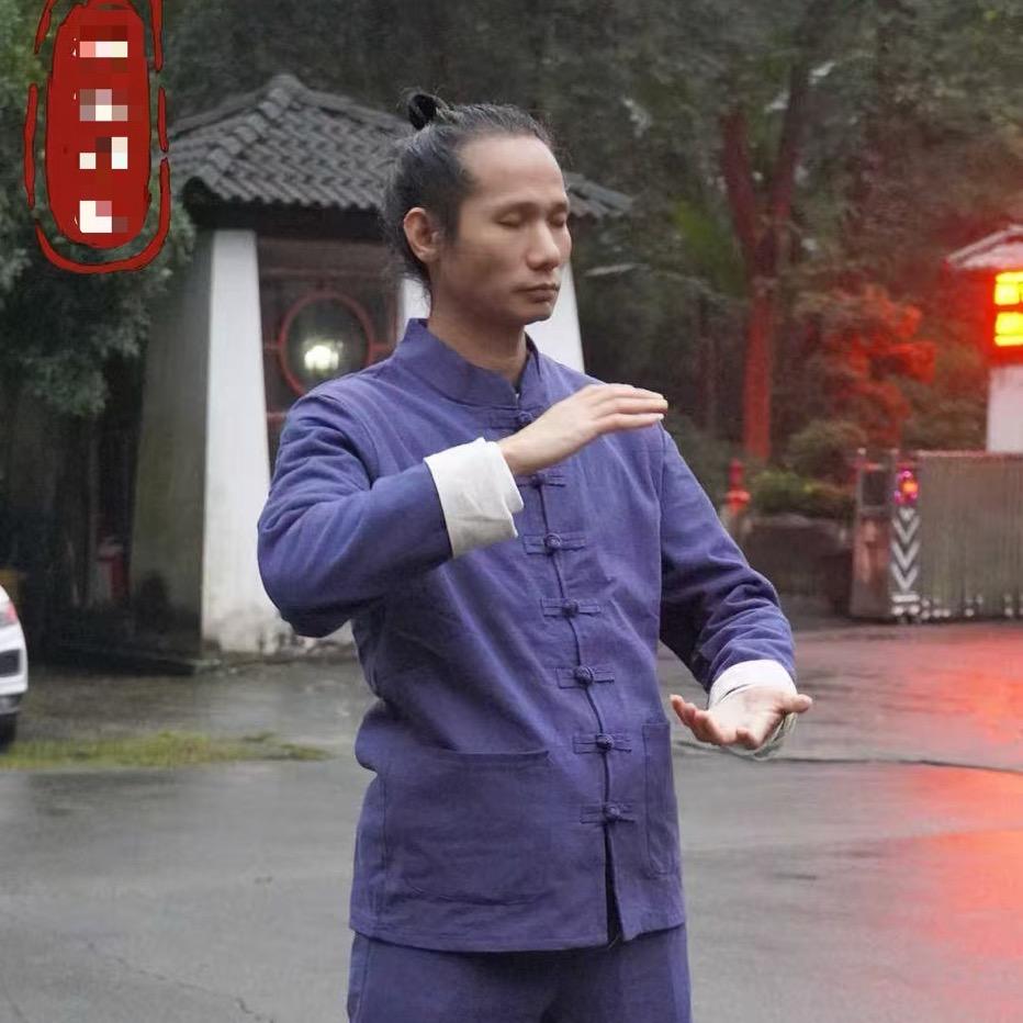 青枫先生