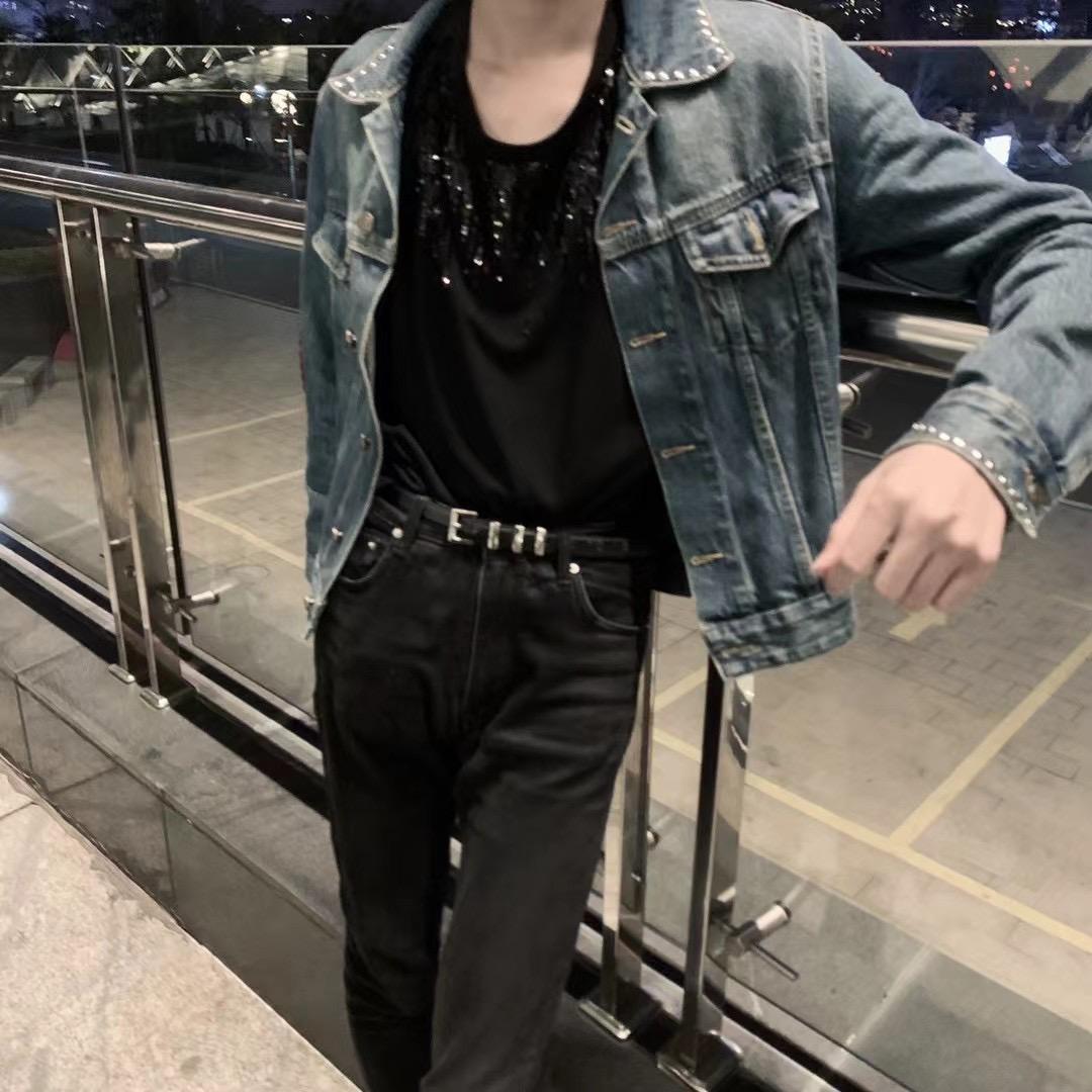 一个