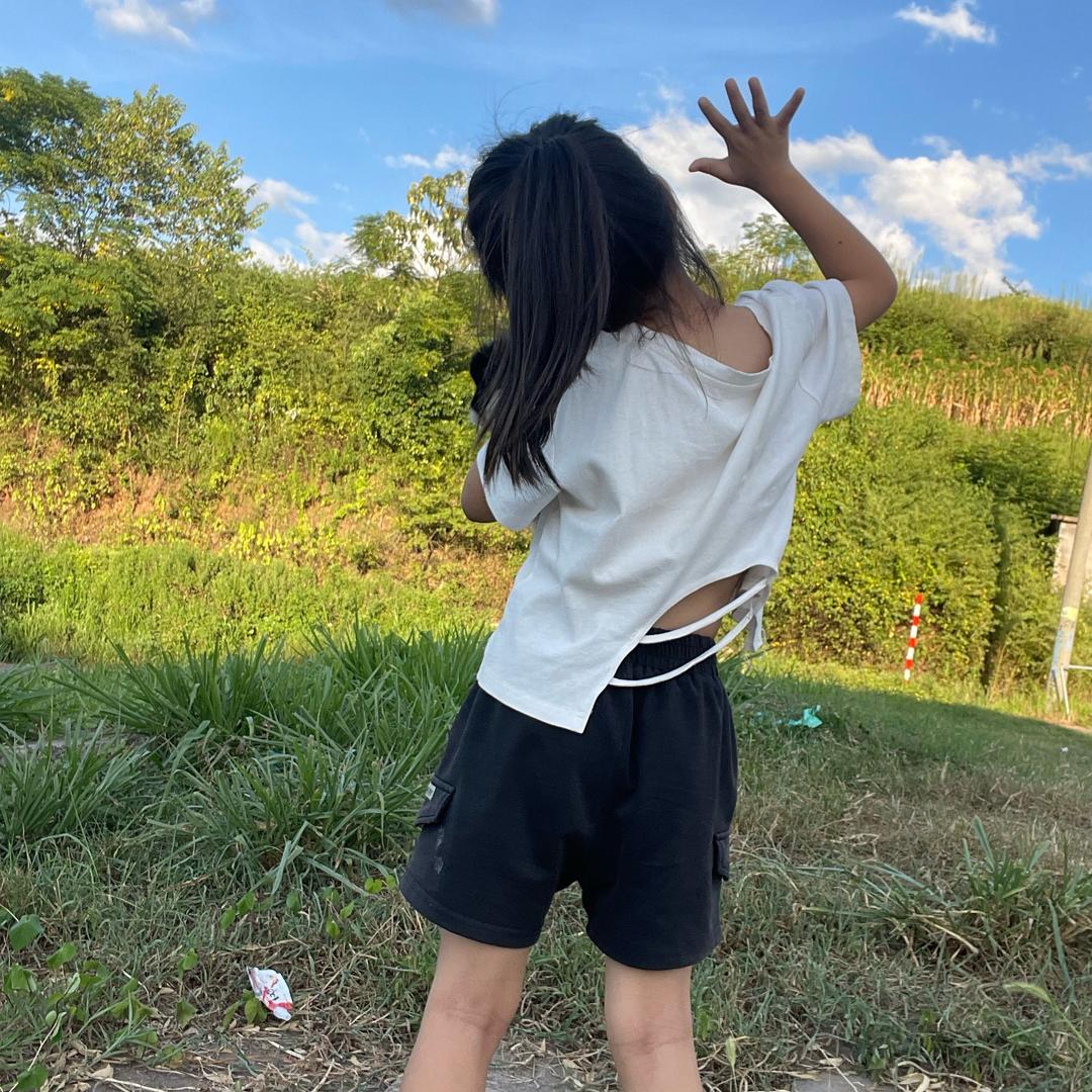 诗筠同学