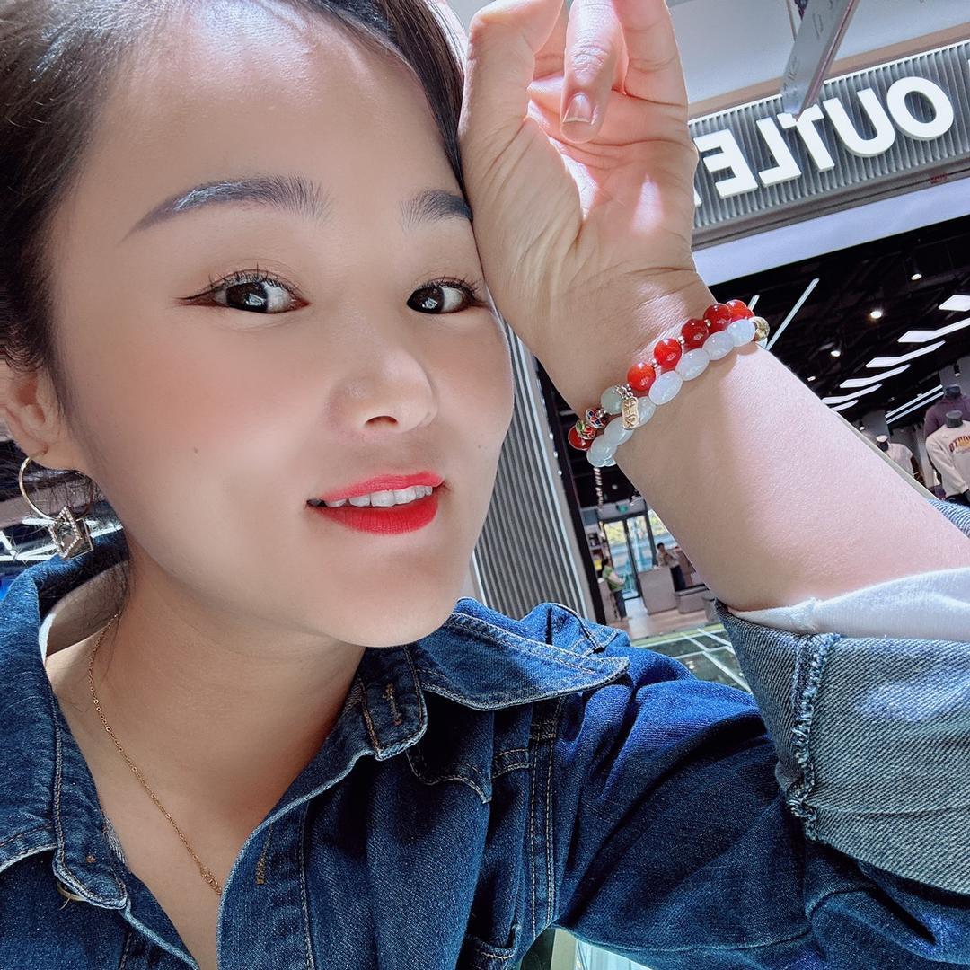 幸福的开心果
