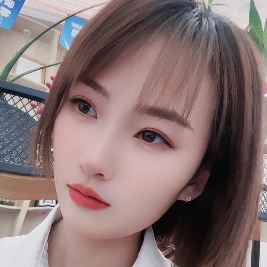 云云吖，