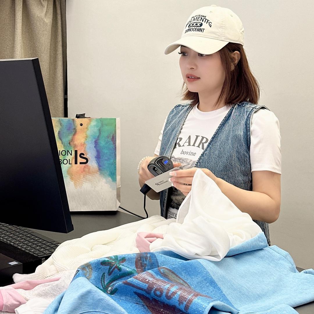 西宁IS嫒兮服饰小惠
