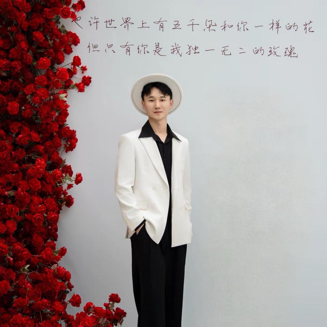 主持人叙杭