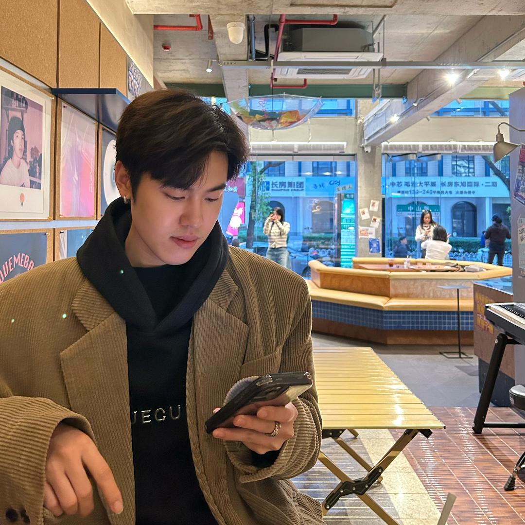 超酷杨螺螺爱吸灰