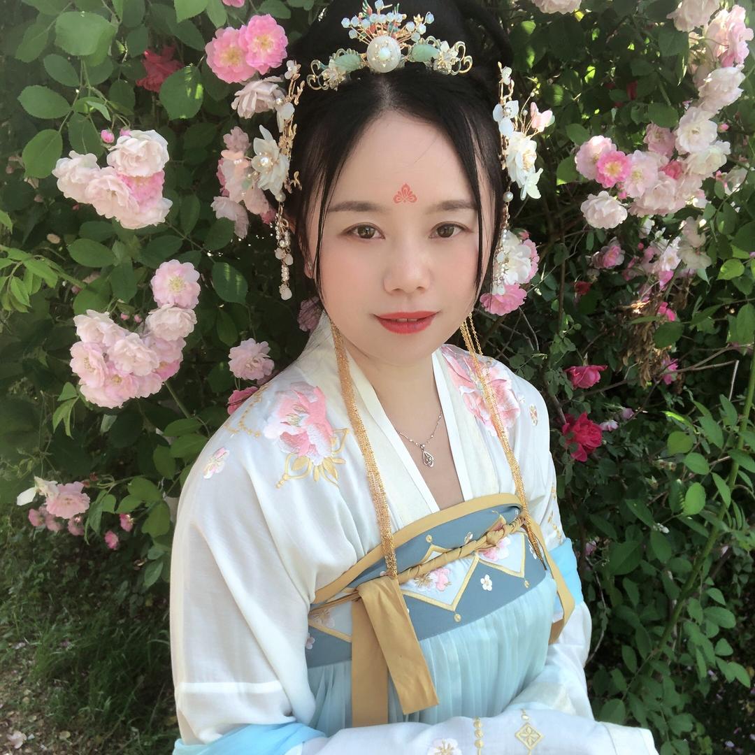 🥀এ᭄半颗糖࿐ᩚ