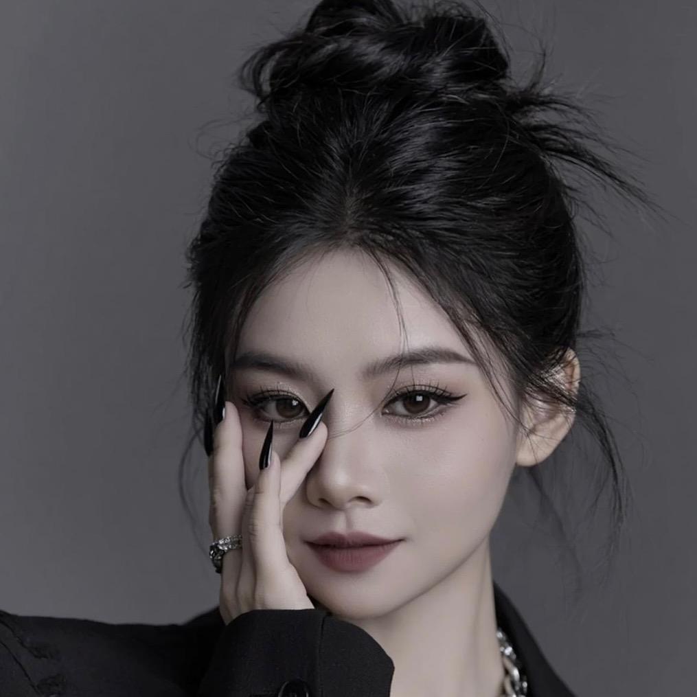 文艺届扎女