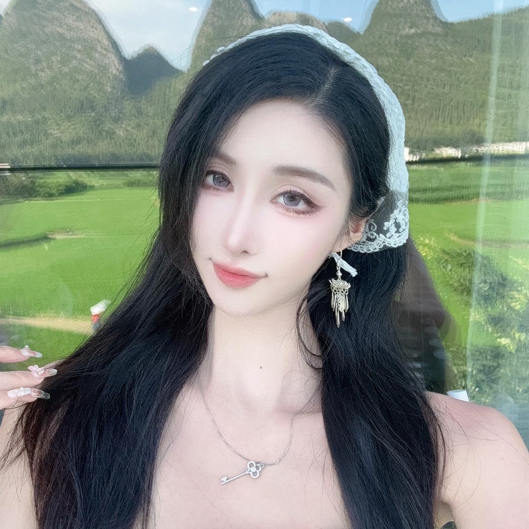 Luna是娜娜子阿