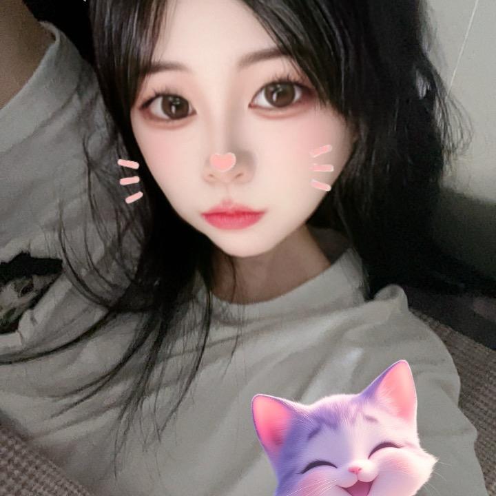 @🍀㞮᭄✨孞᭄💞: [