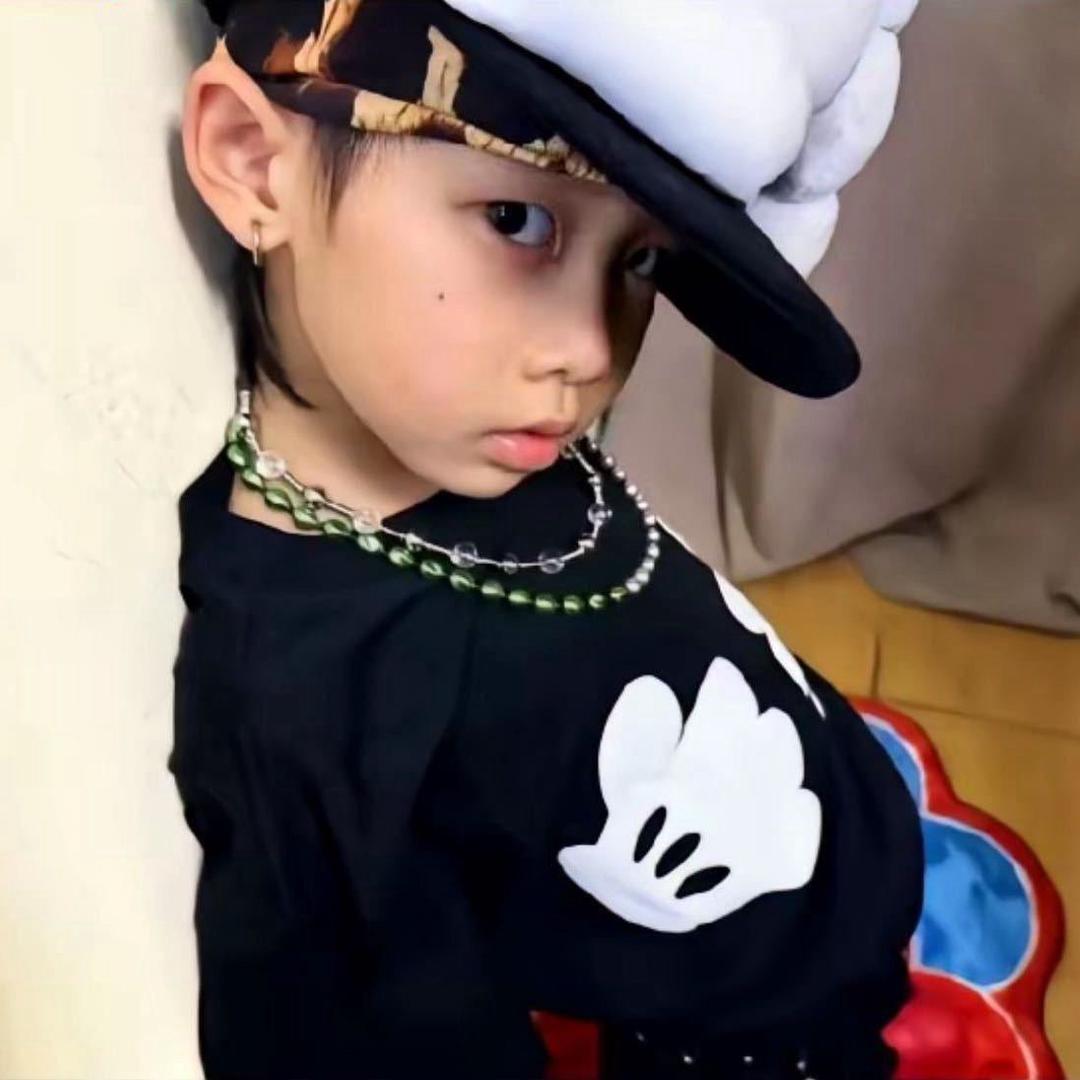 子碩