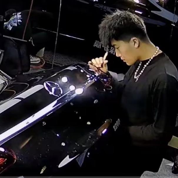 大连开发区珑辰中威UPPF贴膜店