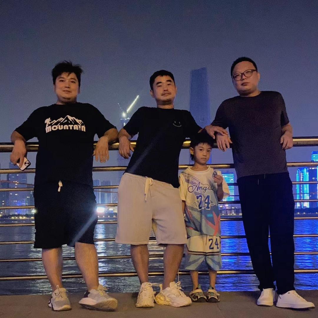“以𢓭”