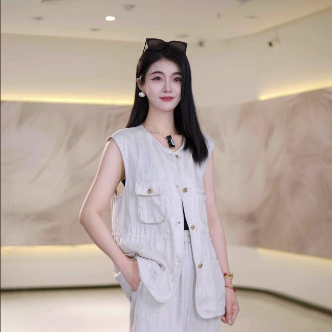 陈谷伊美高定女装