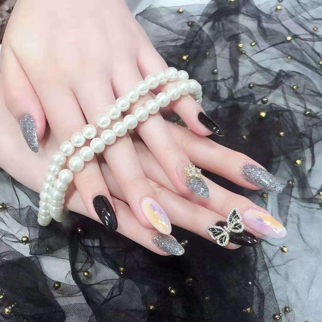玥池