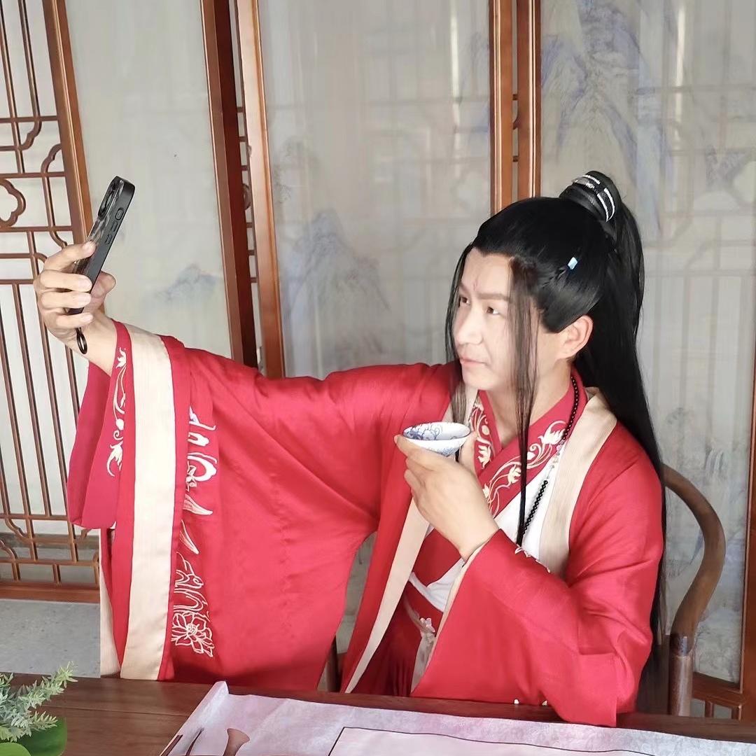 皇嘉伊阁汉服馆