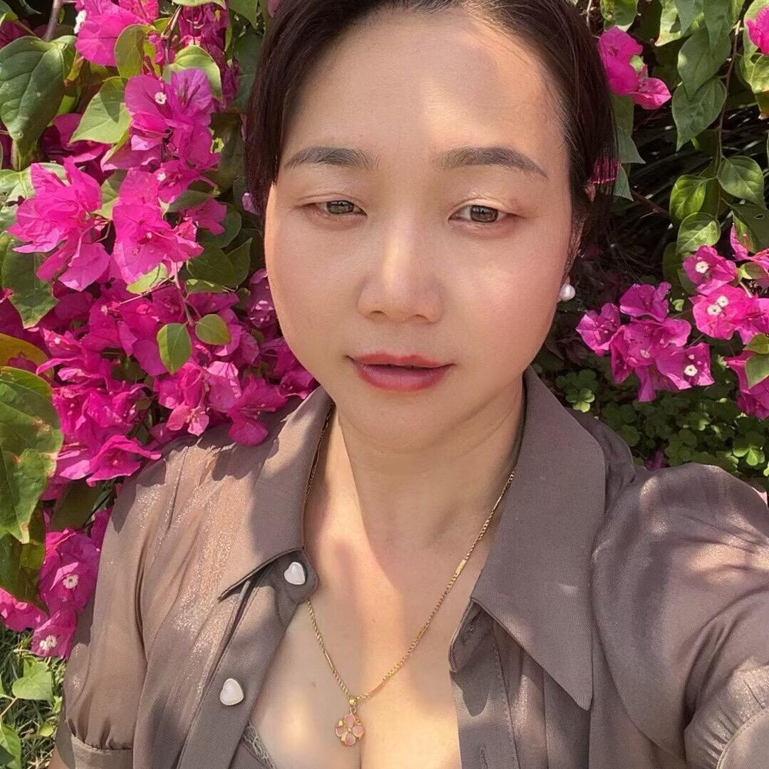 余生只爱自己💞