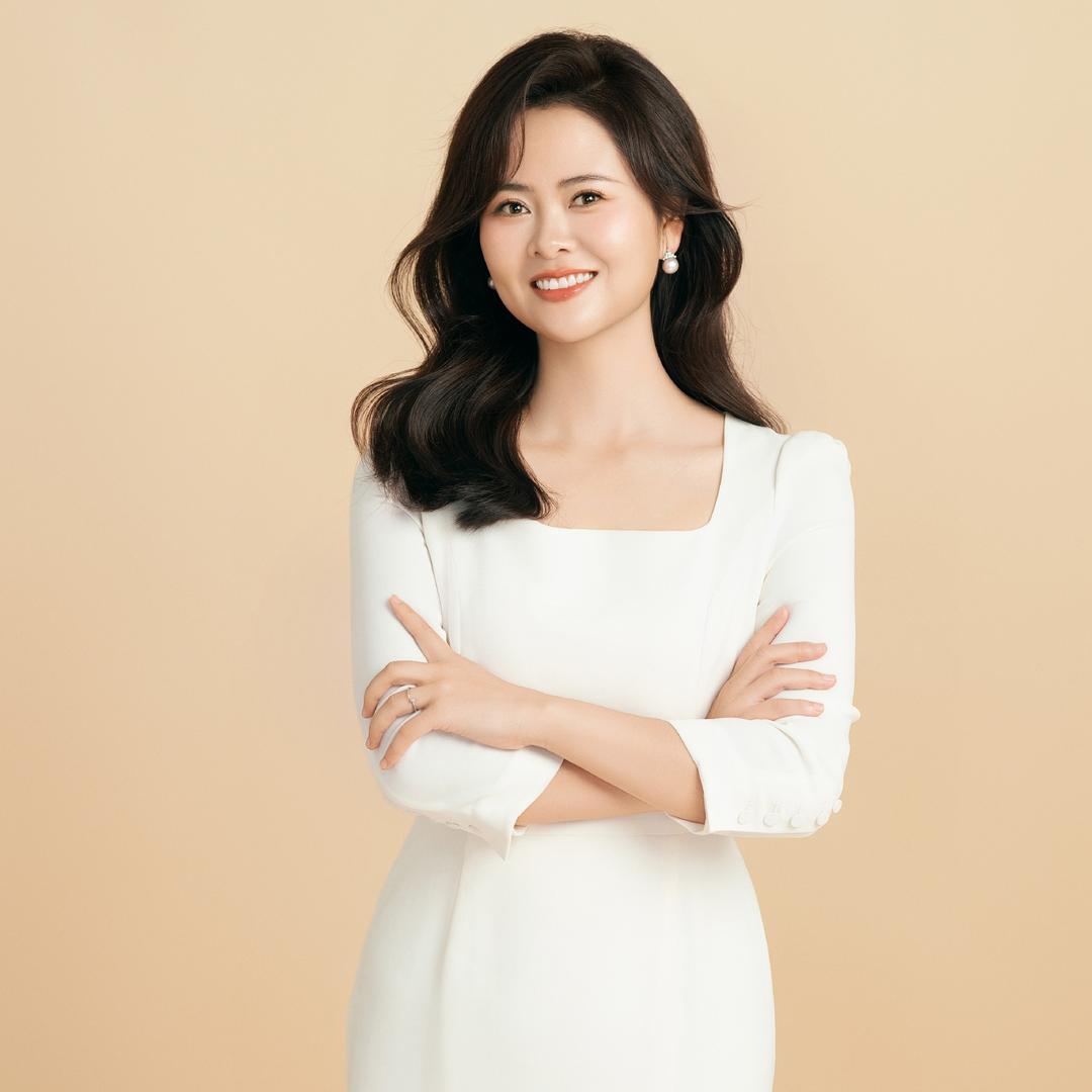 主持人杨美好