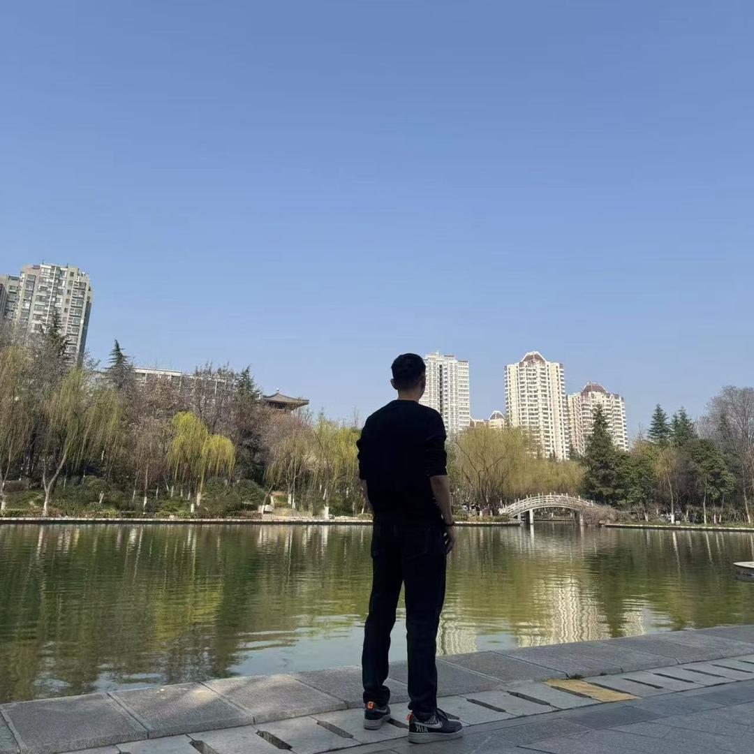 弈鸣