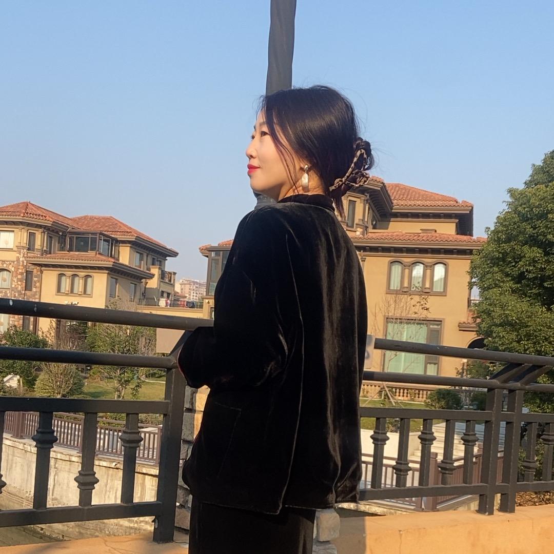 和夏和美 • 管姐