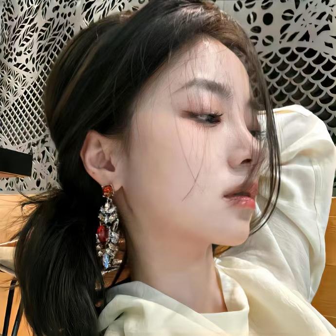 福建溢启人事-👸小倩