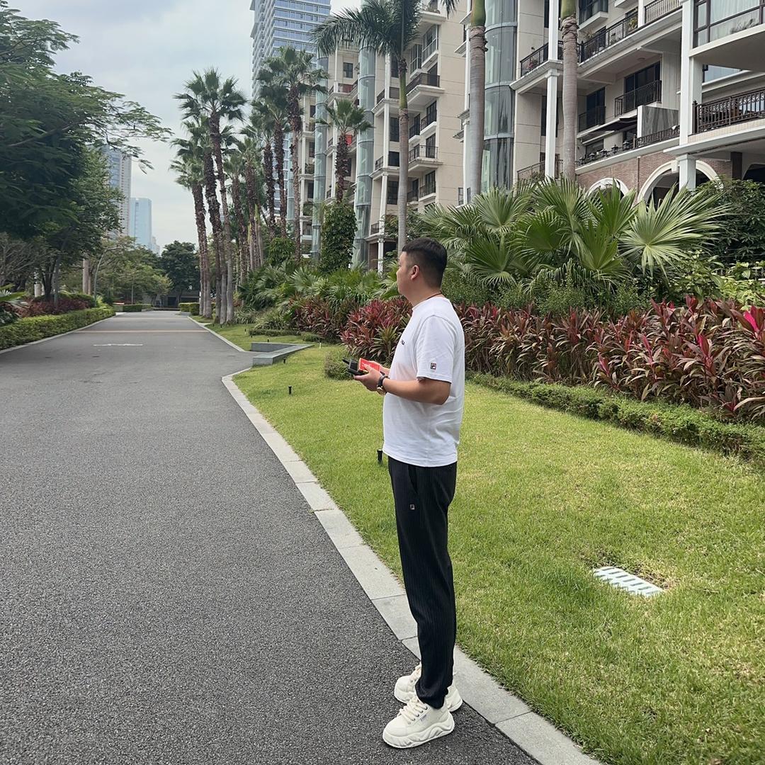 郝旗。