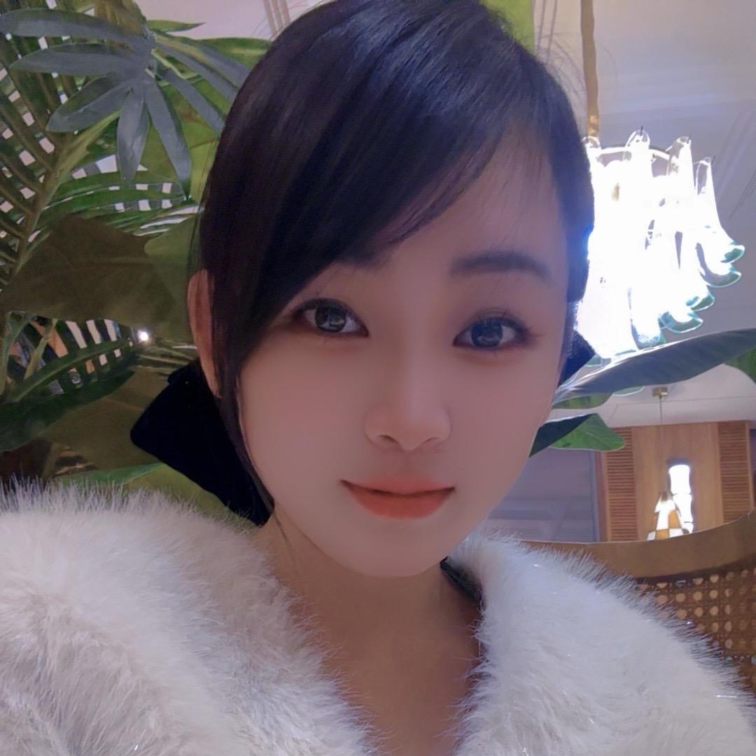 小霞