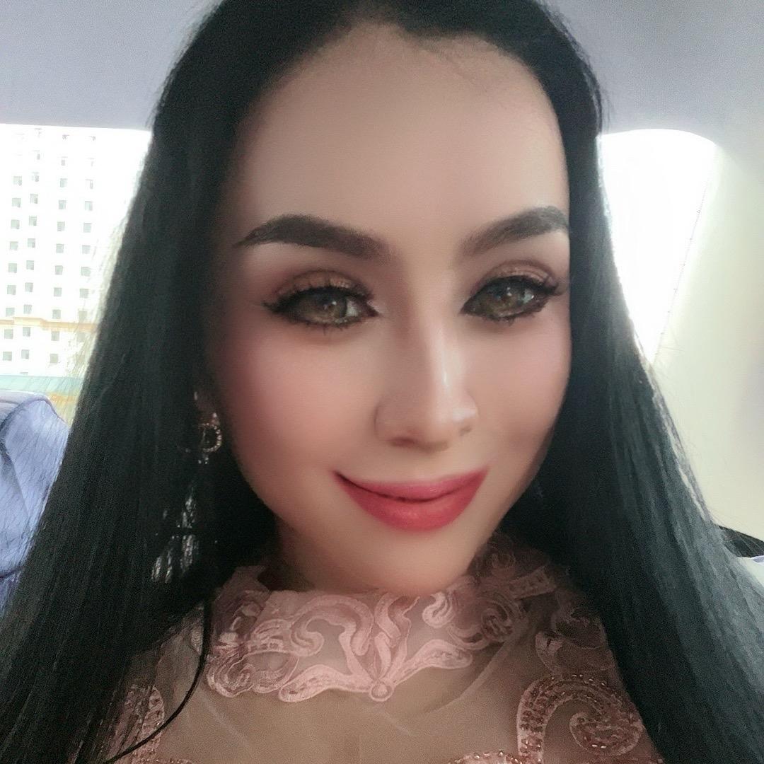 阿依古丽服饰