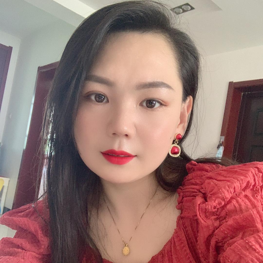 彩彩