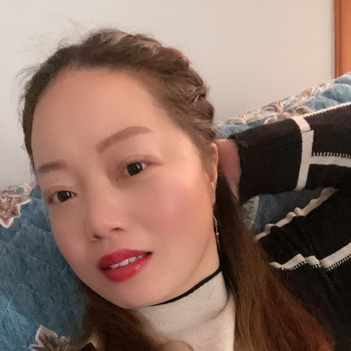 风雨中的杜鹃