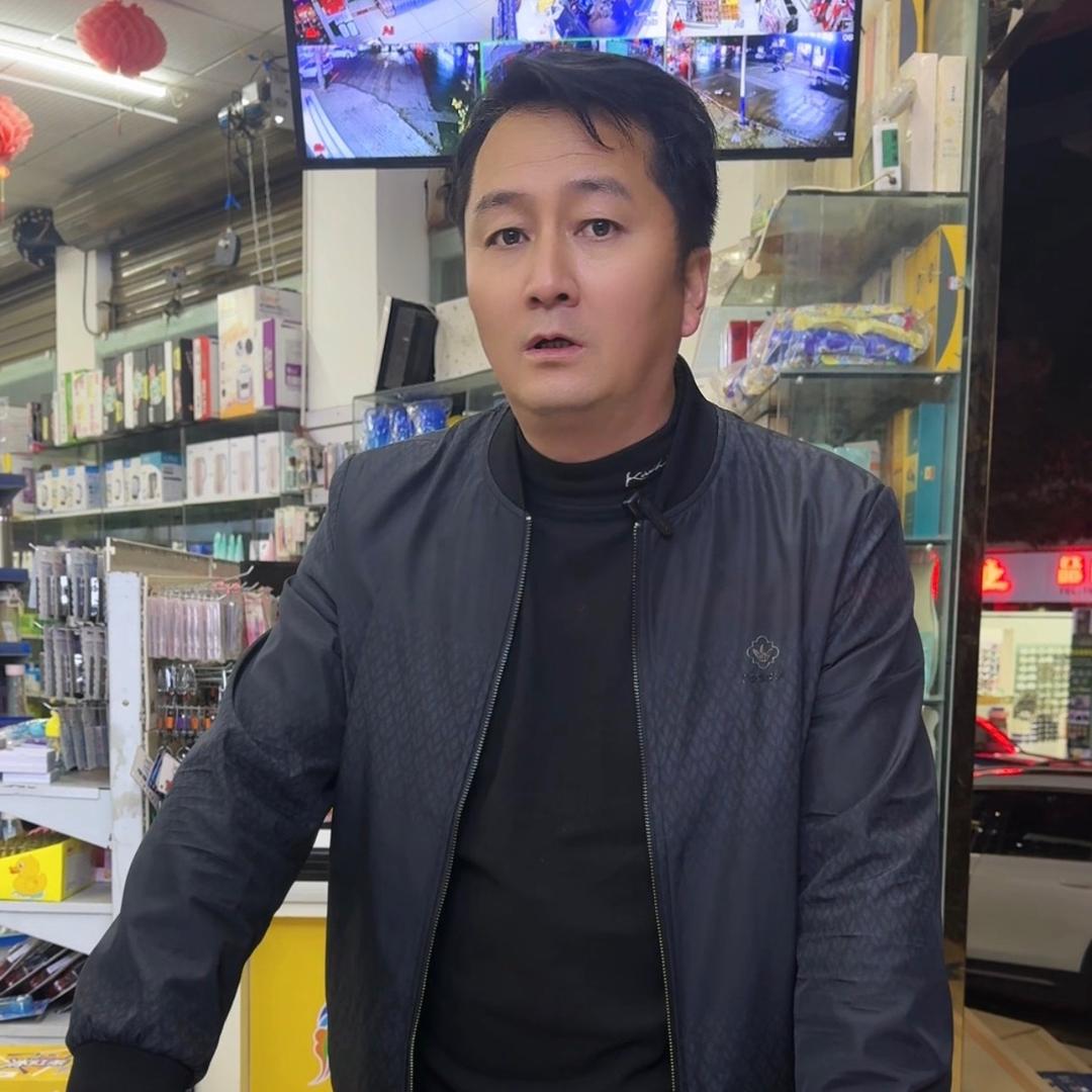 欧阳翼璐