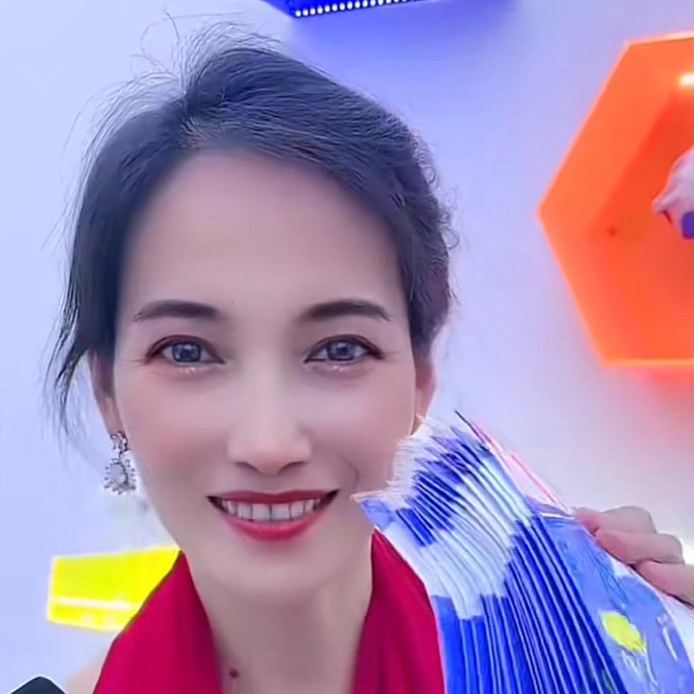 陌陌百货（同款在橱窗）