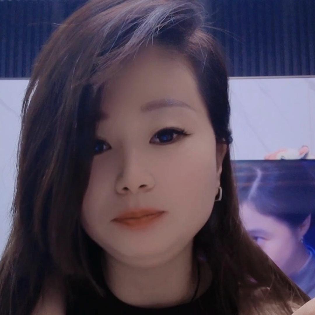 腐朽流年，谁又是谁的过客