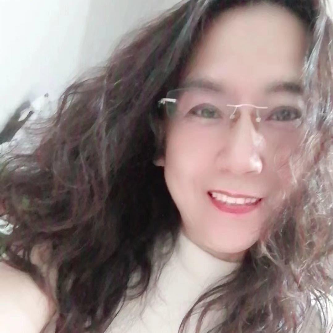 吉娜娅