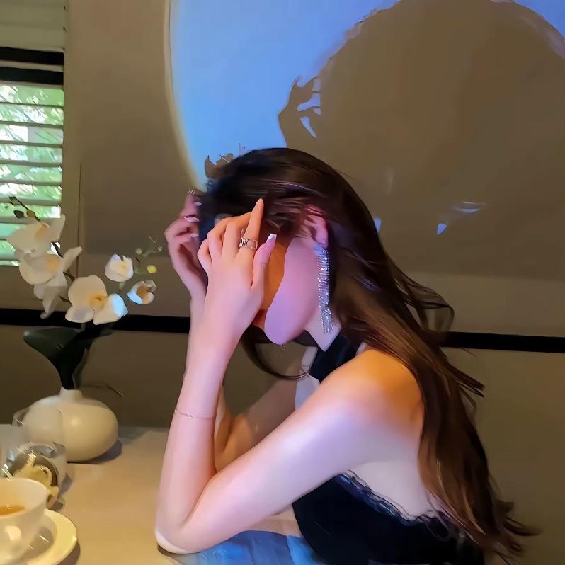 E.简潮.C