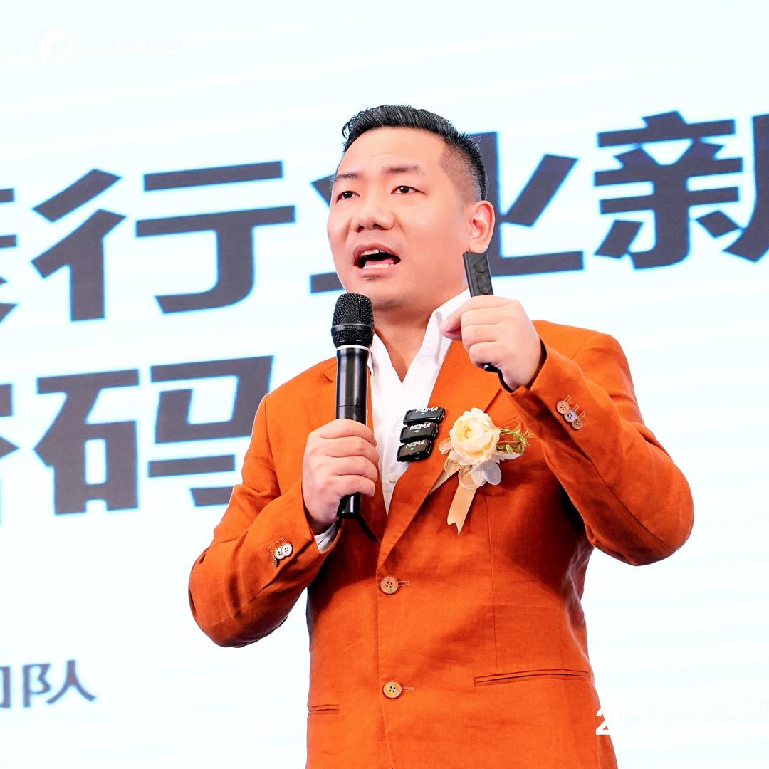 王红锦徒手美学-任老师