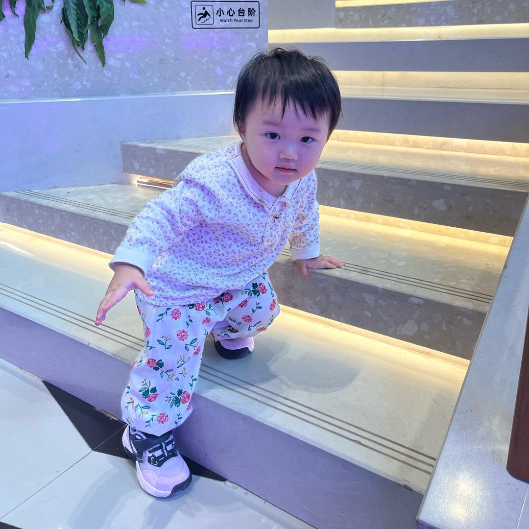 AO小99