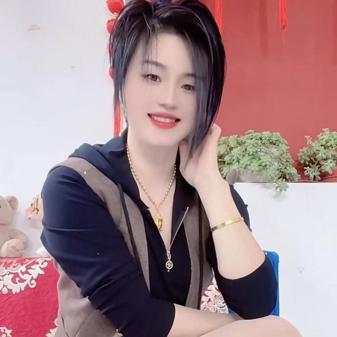 小美女单身想找个男朋友