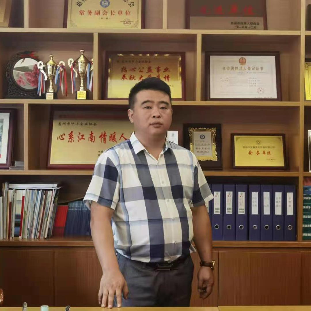 王军《飞虎队》
