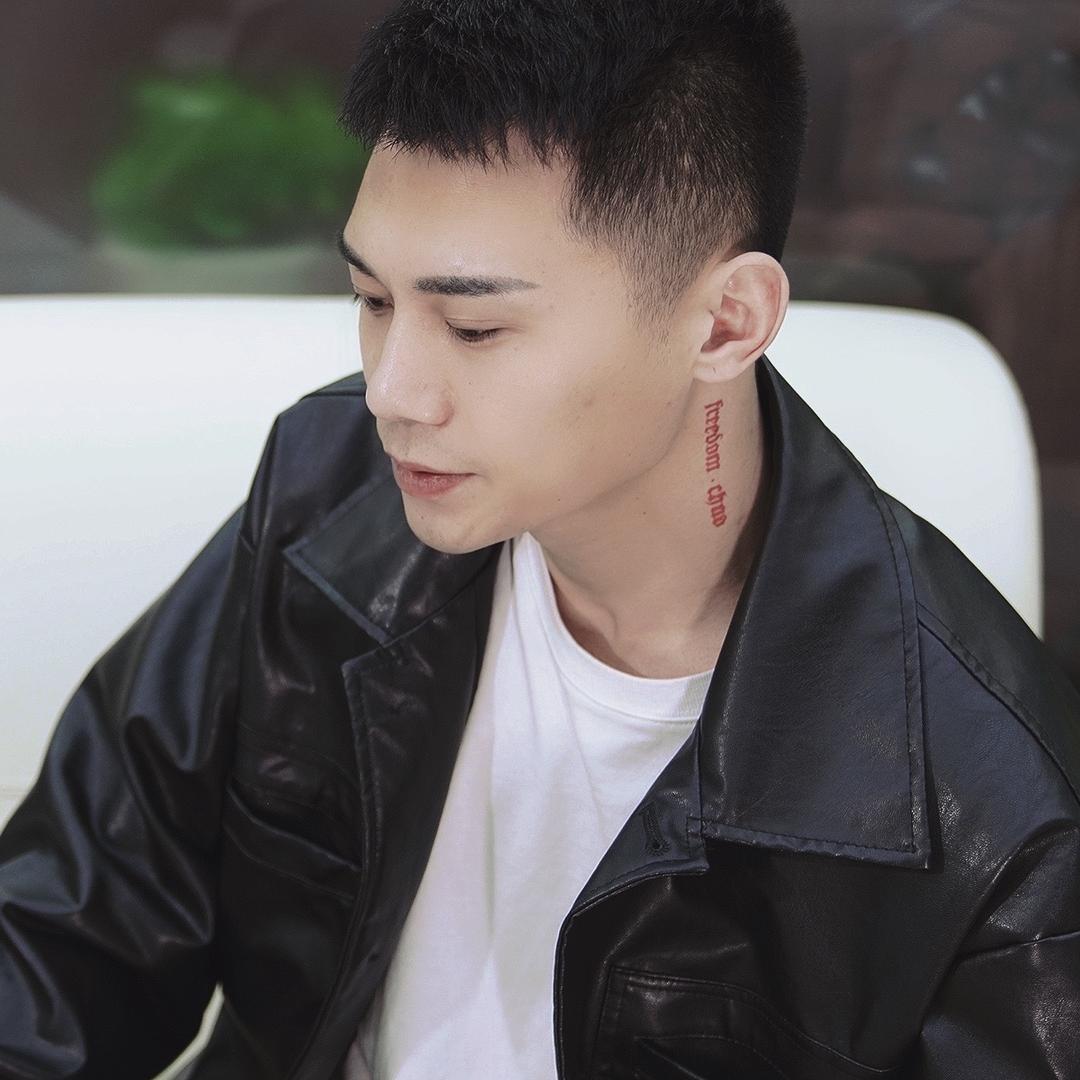 黑超☀️（宏楠）