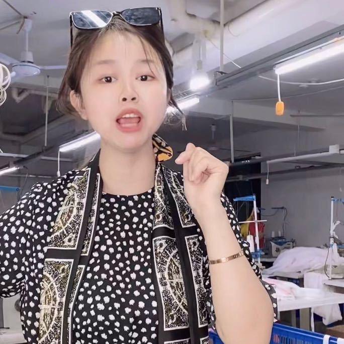 杭州轻奢折扣女装