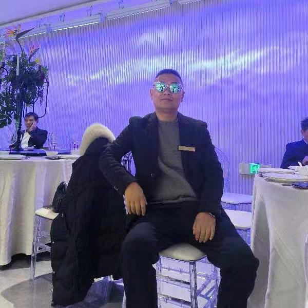 爱心主播张总❤️