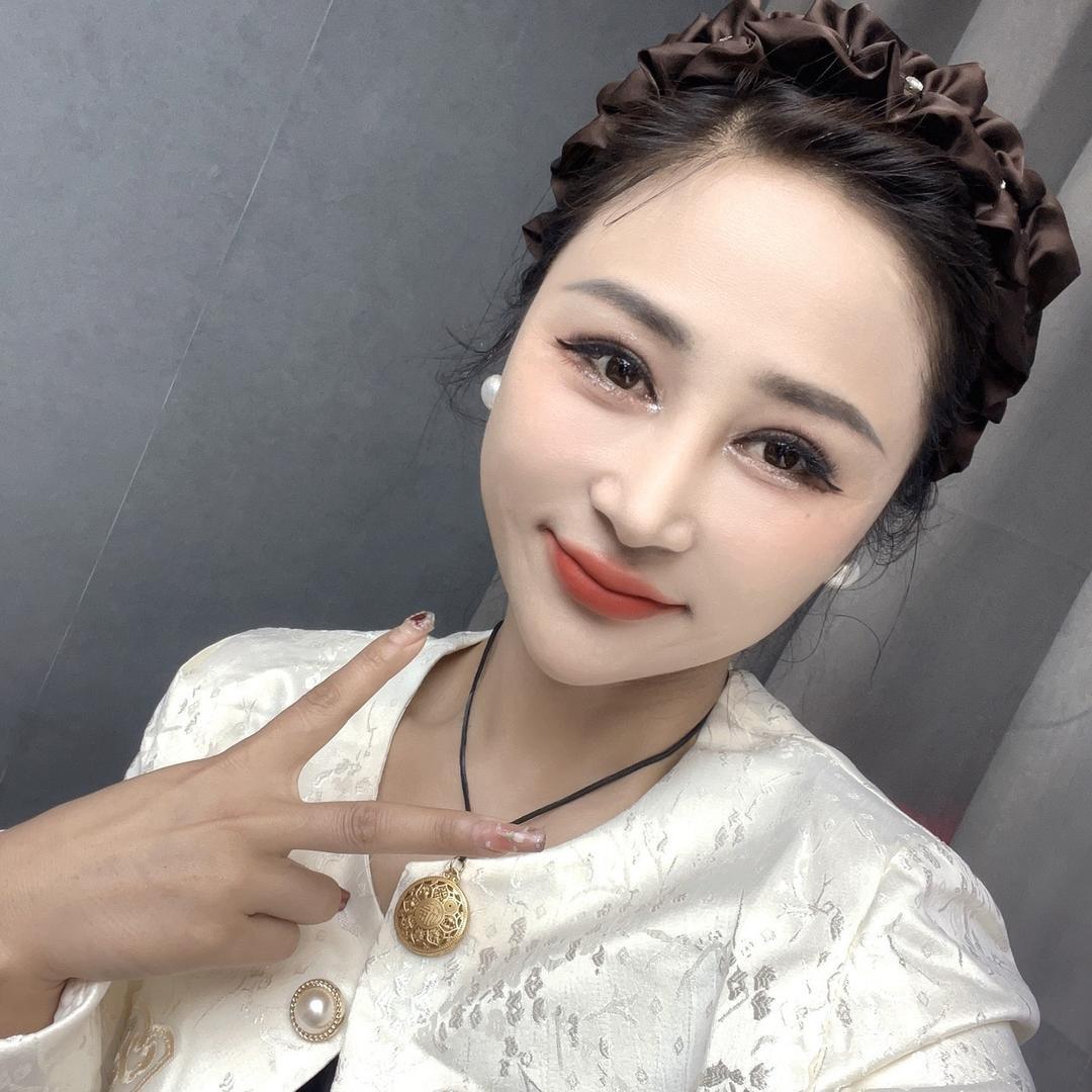 子业服饰