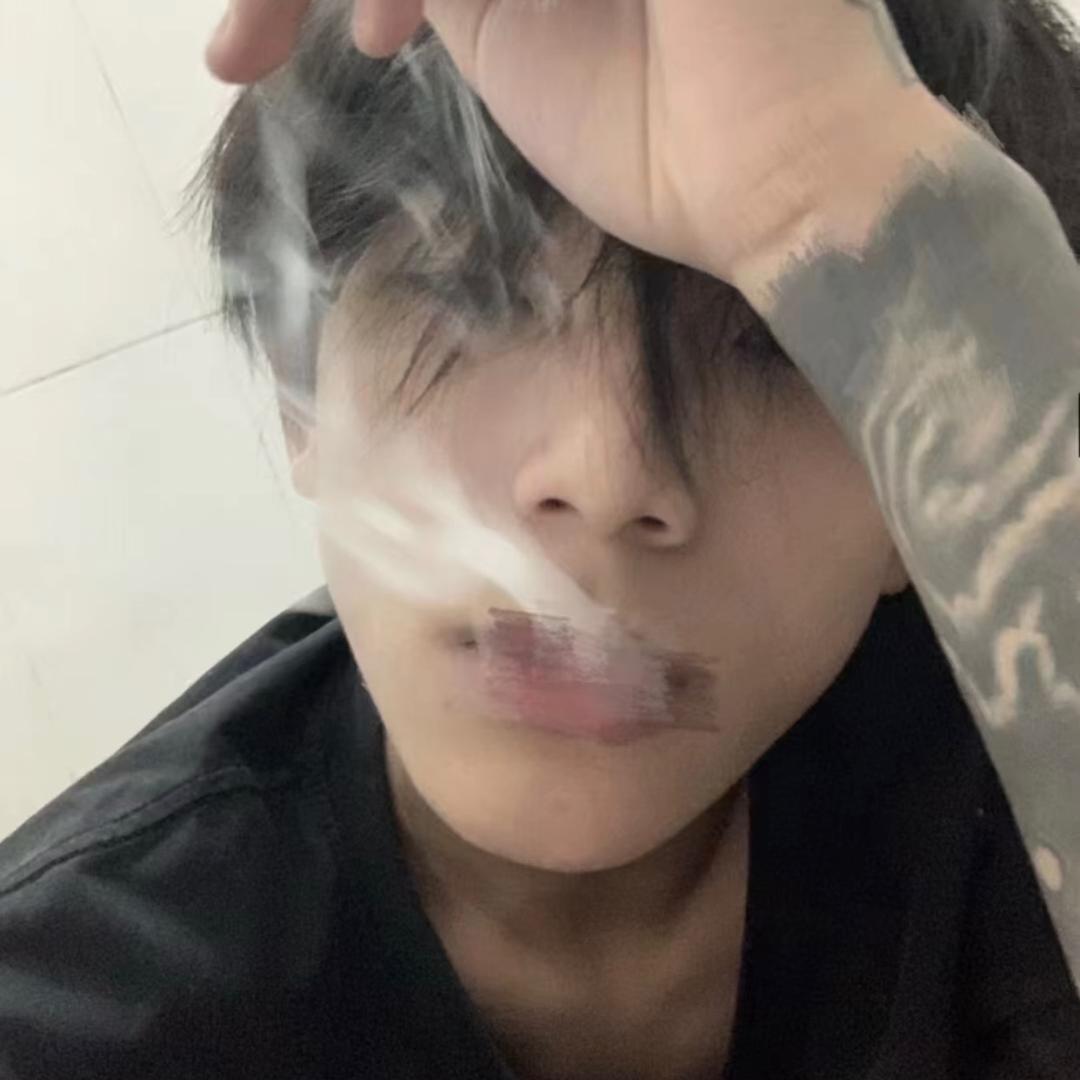 爱喝乌龙乳茶🍵