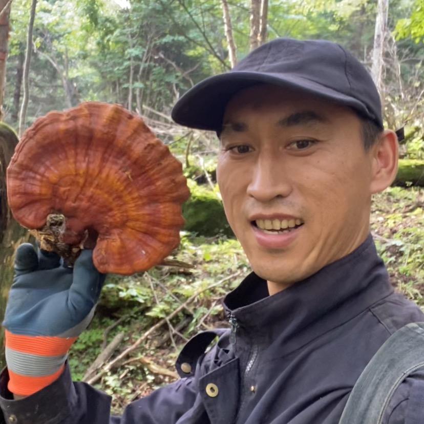 岳小鹏