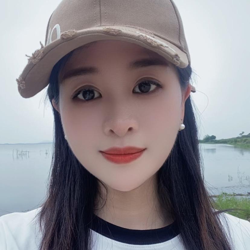 飞儿☘️