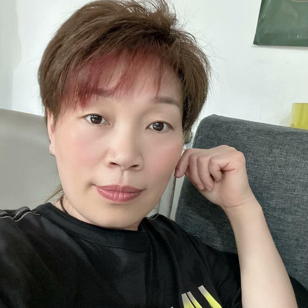 长葛金剪阁~小俊~专做减龄烫发