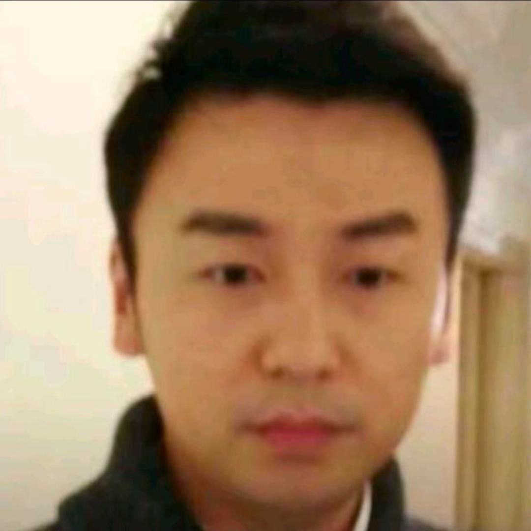 一朵在风中飘渺的陈俊生