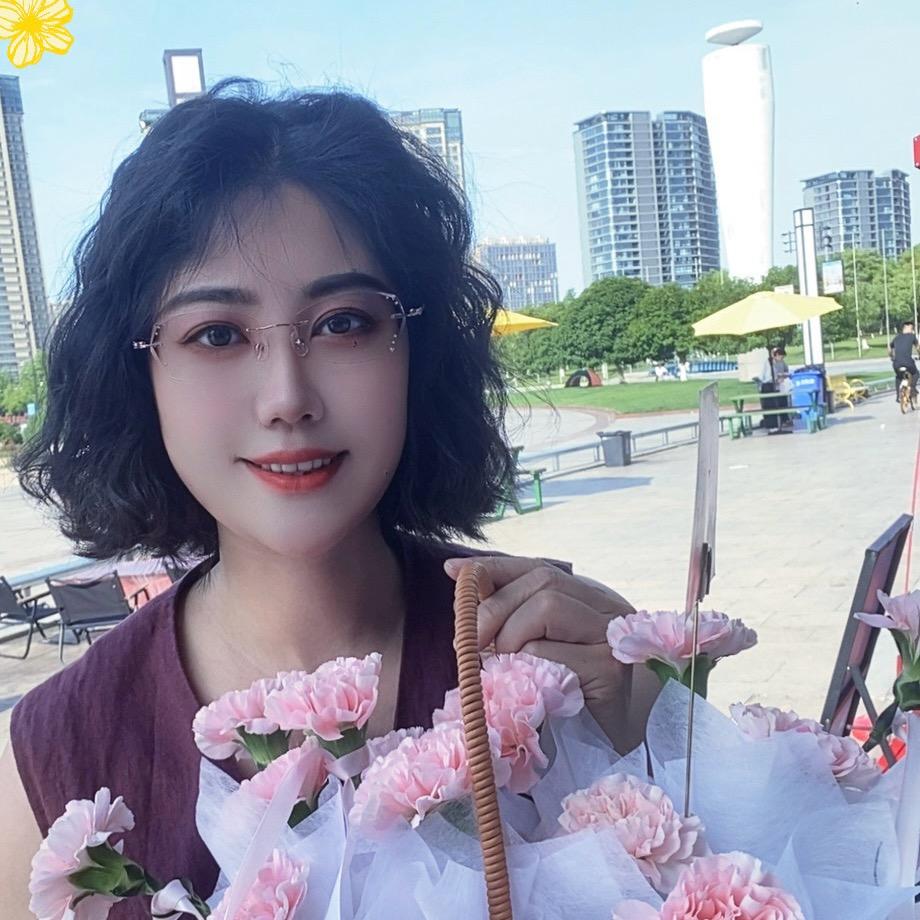 我是嫦娥姐姐
