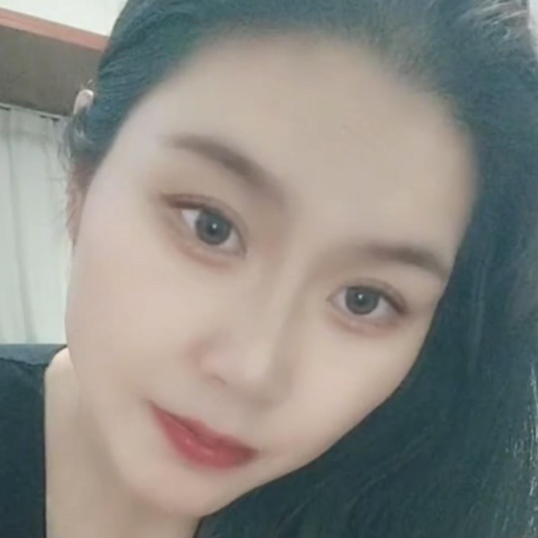 玲玲（砥砺前行）