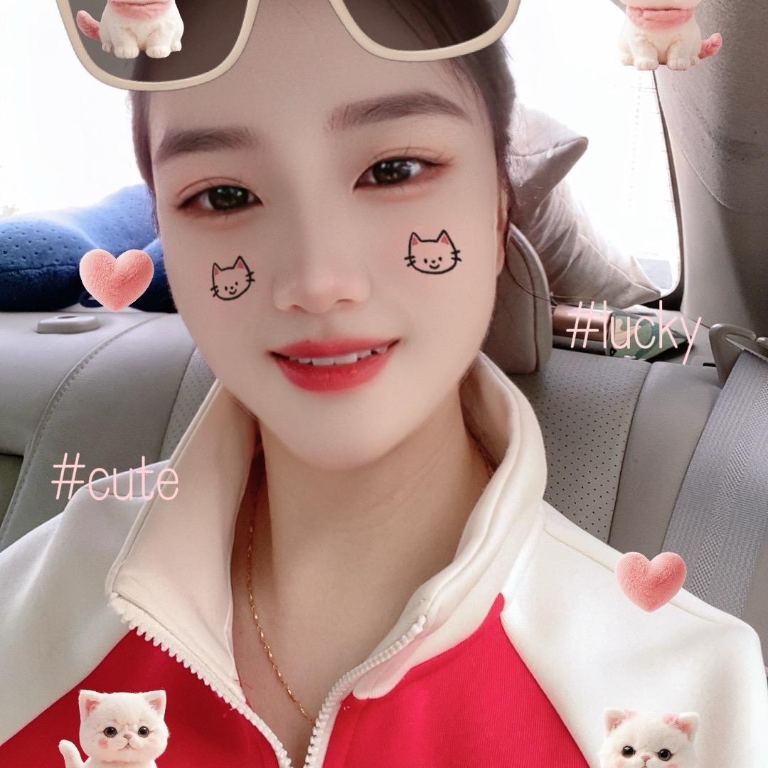 娜么美服饰穿搭